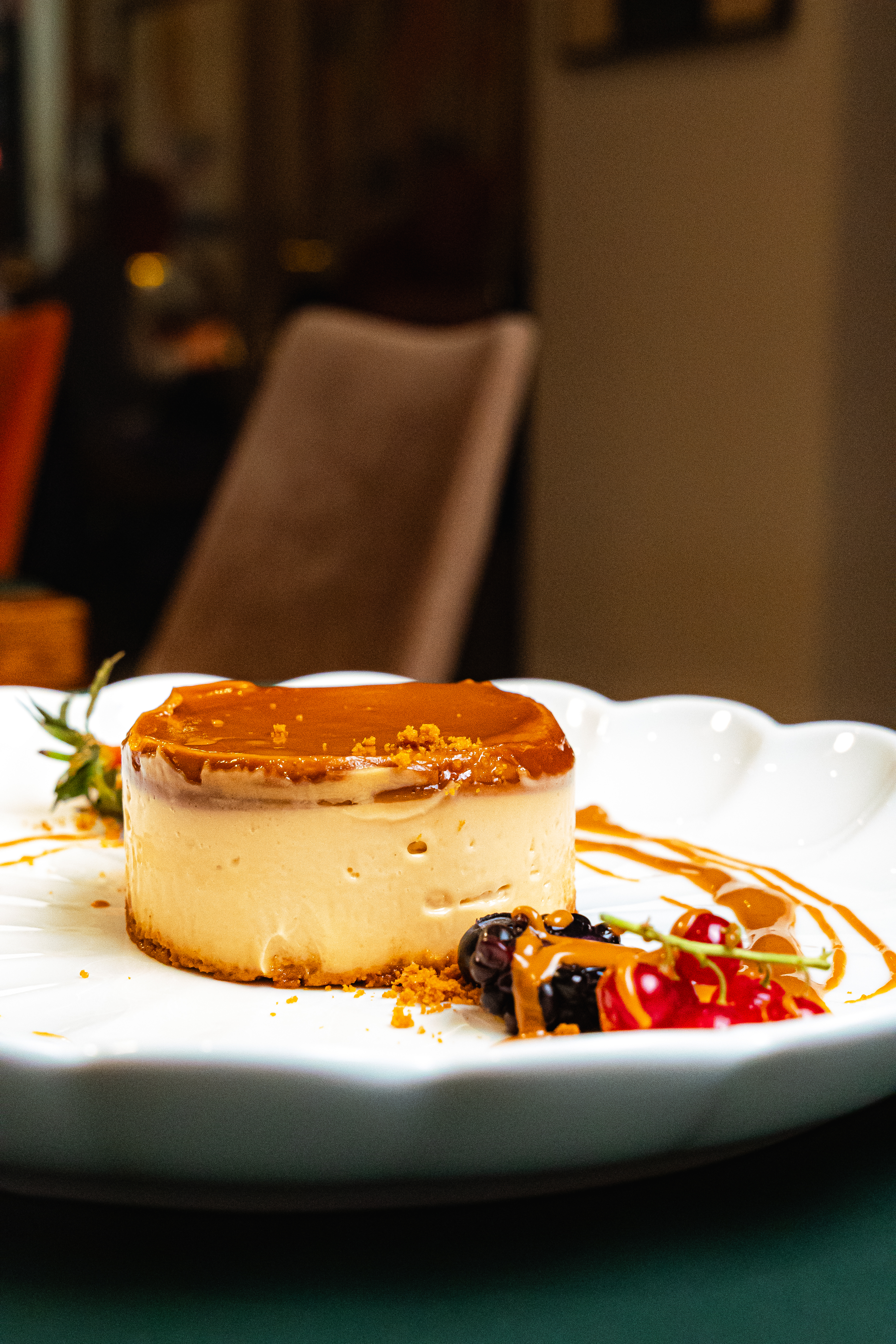Dessert plate with sauce at Mate's Restaurant